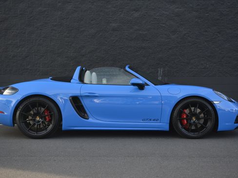 Certified 2025 Porsche 718 Boxster GTS image 8