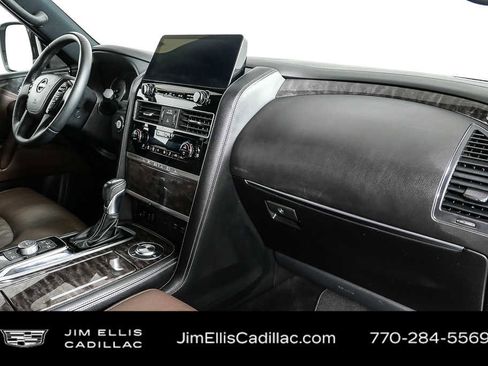 Used 2022 Nissan Armada Platinum w/ Captain's Chairs Package RWD image 25