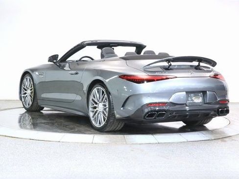 Used 2022 Mercedes-Benz SL 63 AMG 4MATIC image 3