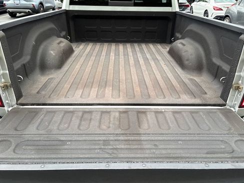 Used 2013 RAM 1500 Express AWD/4WD image 9