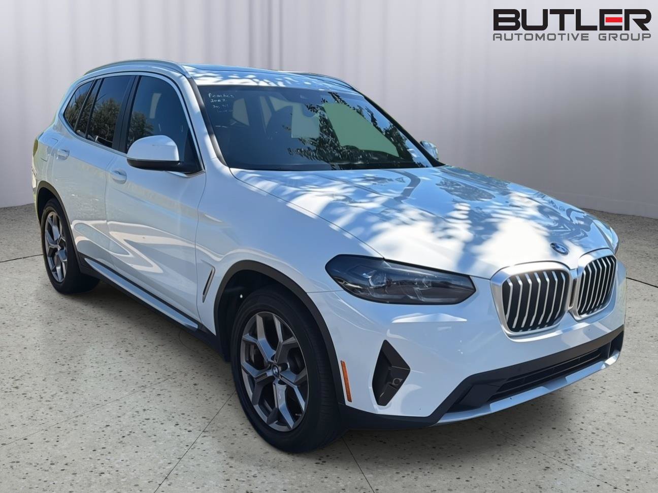 Used 2022 BMW X3 xDrive30i w/ Premium Package AWD/4WD image 5