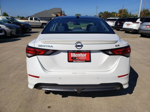 Certified 2021 Nissan Sentra SR w/ Trunk Package image 9