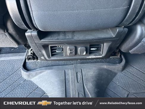 Used 2022 Chevrolet Silverado 1500 LT w/ Z71 Off-Road Package image 16