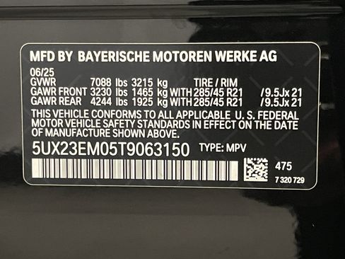 Used 2026 BMW X7 xDrive40i w/ M Sport Package AWD/4WD image 25