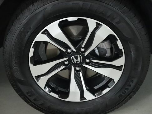 Used 2021 Honda CR-V Special Edition image 10