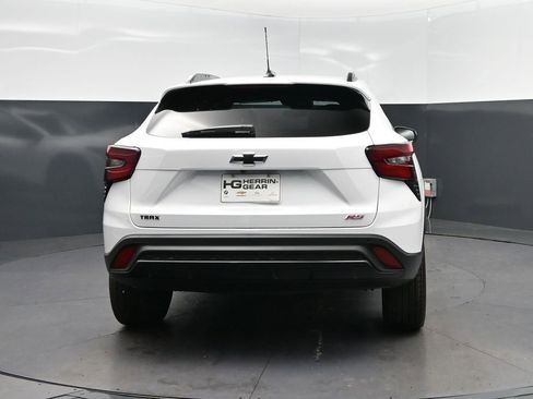 New 2026 Chevrolet Trax RS FWD image 6