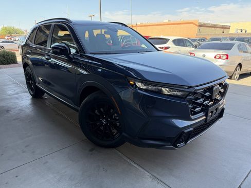 Used 2023 Honda CR-V Sport image 6