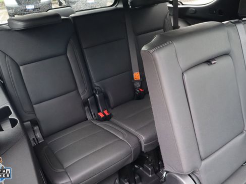 Used 2023 Chevrolet Tahoe Z71 AWD/4WD image 28