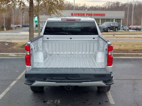 Used 2022 Chevrolet Silverado 1500 Custom image 24