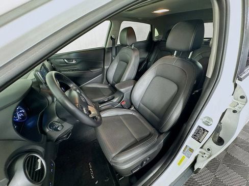 Used 2021 Hyundai Kona Limited image 21