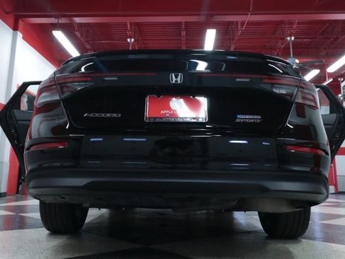 Used 2024 Honda Accord Sport image 31
