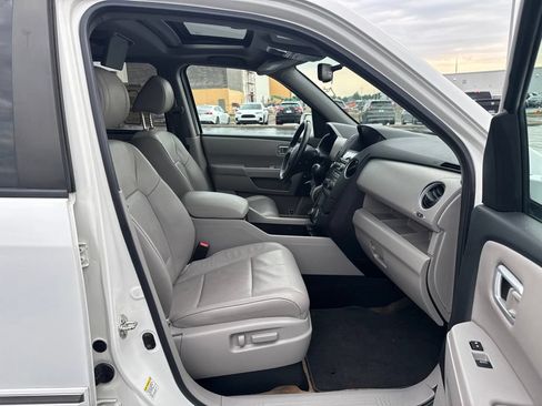 Used 2013 Honda Pilot Touring image 42