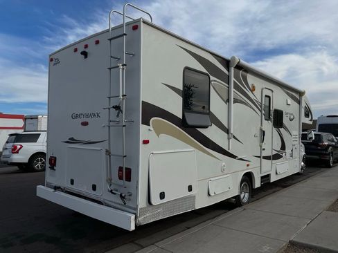 Used 2013 Ford E-450 and Econoline 450 Super Duty w/ Motorhome Prep Pkg image 7