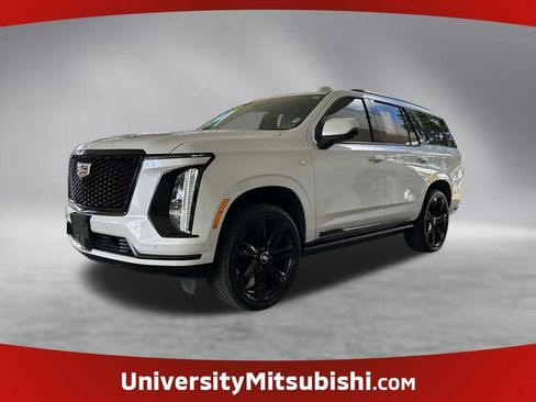Used 2025 Cadillac Escalade Sport Platinum AWD/4WD image 1