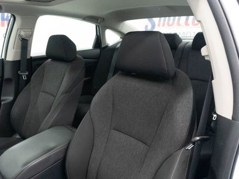 Certified 2023 Honda Accord EX image 14