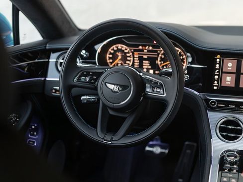 Certified 2022 Bentley Continental GT AWD/4WD image 30