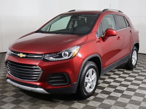 Used 2020 Chevrolet Trax LT image 5