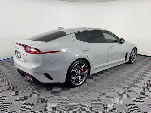 Used 2021 Kia Stinger GT2 image 6
