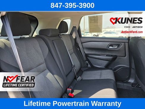 Used 2025 Nissan Rogue SV image 27