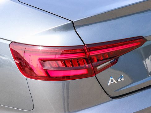 Used 2019 Audi A4 2.0T Premium FWD image 8