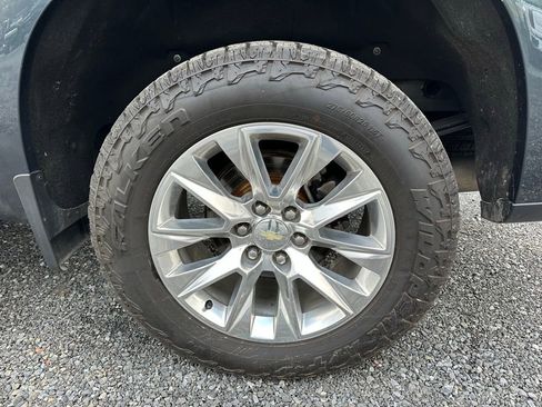 Used 2019 Chevrolet Silverado 1500 LTZ w/ LTZ Plus Package image 12