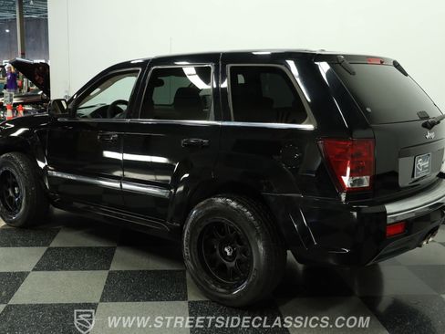 Used 2006 Jeep Grand Cherokee SRT8 w/ SRT Option Group I image 6