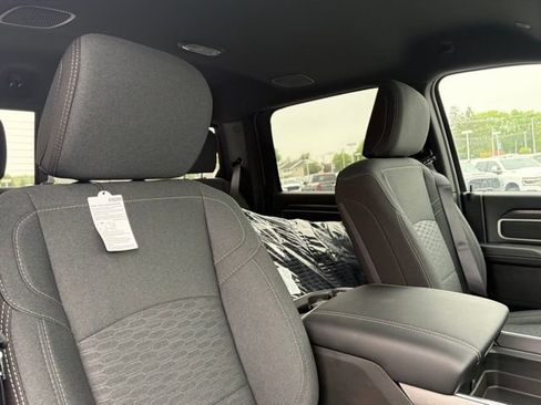 New 2026 RAM 2500 Big Horn AWD/4WD image 27