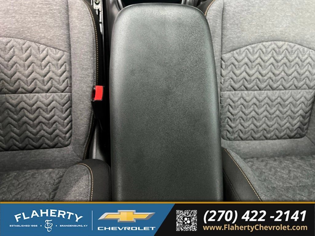 Used 2024 Chevrolet Equinox LT FWD image 34