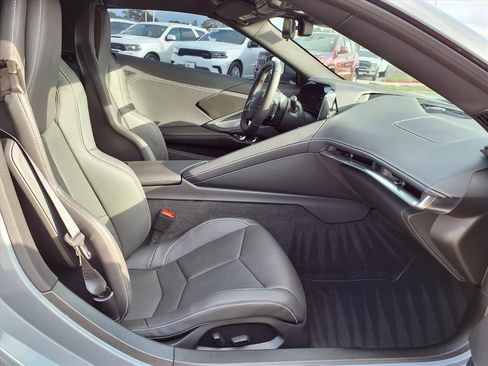 Used 2024 Chevrolet Corvette Stingray Coupe w/ 1LT image 18