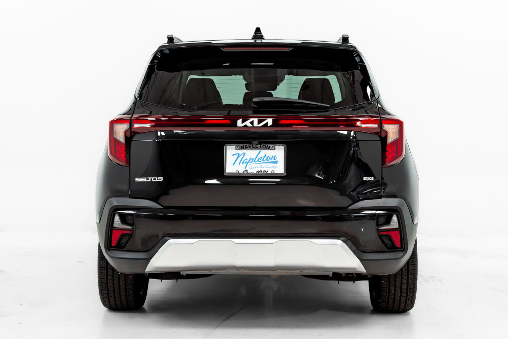 Used 2025 Kia Seltos SX w/ SX Sunroof Package AWD/4WD image 32