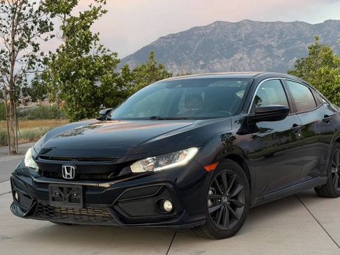 Used 2020 Honda Civic EX image 1