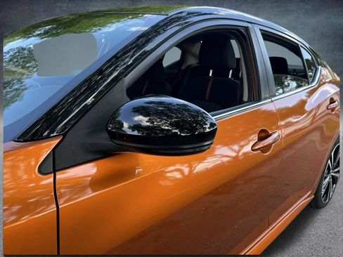 Used 2023 Nissan Sentra SR w/ Electronics Package FWD image 31