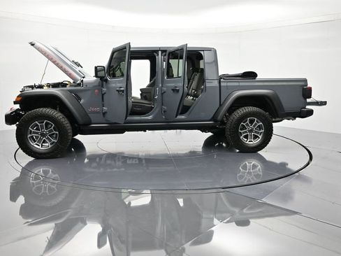 New 2026 Jeep Gladiator Mojave image 45