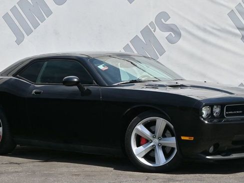 Used 2010 Dodge Challenger SRT8 w/ SRT Option Group II image 3