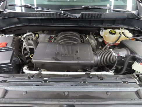 Used 2019 Chevrolet Silverado 1500 High Country w/ High Country Premium Package AWD/4WD image 38