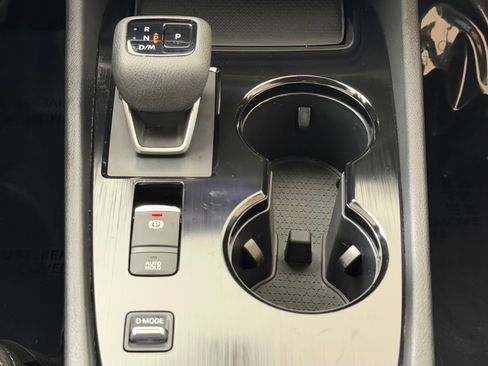 Used 2023 Nissan Rogue SV FWD image 16