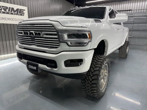 Used 2022 RAM 3500 Laramie image 9