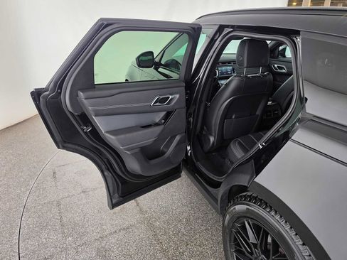 Used 2023 Land Rover Range Rover Velar R-Dynamic S AWD/4WD image 15
