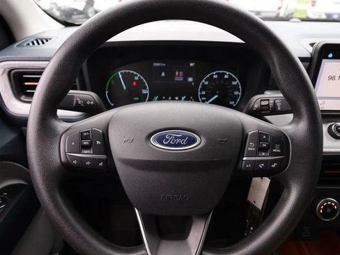 Certified 2023 Ford Maverick XLT FWD image 10
