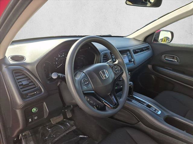 Used 2018 Honda HR-V LX image 10