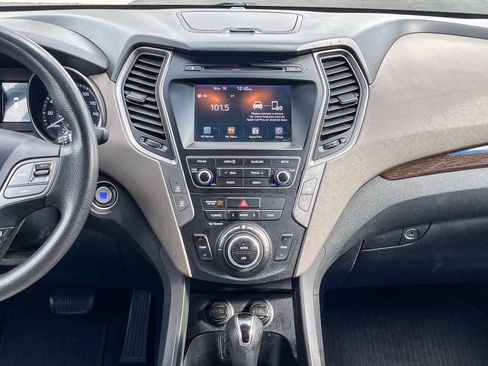 Used 2018 Hyundai Santa Fe Sport w/ 2.4L Value Package 02 image 10