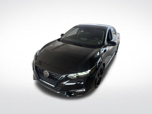 Used 2023 Nissan Sentra SR w/ Midnight Edition Package FWD image 34