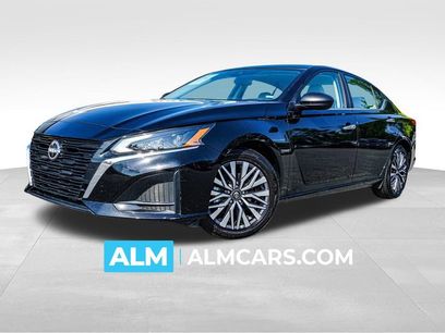Used 2025 Nissan Altima 2.5 SV