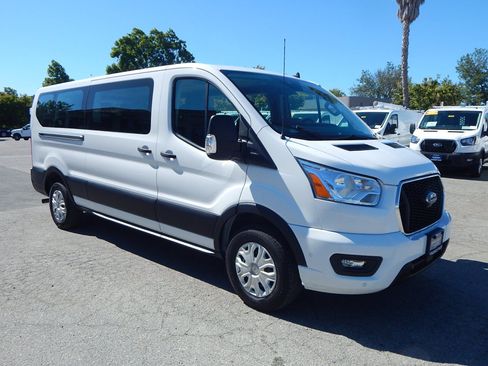 Used 2022 Ford Transit 350 XLT RWD image 10