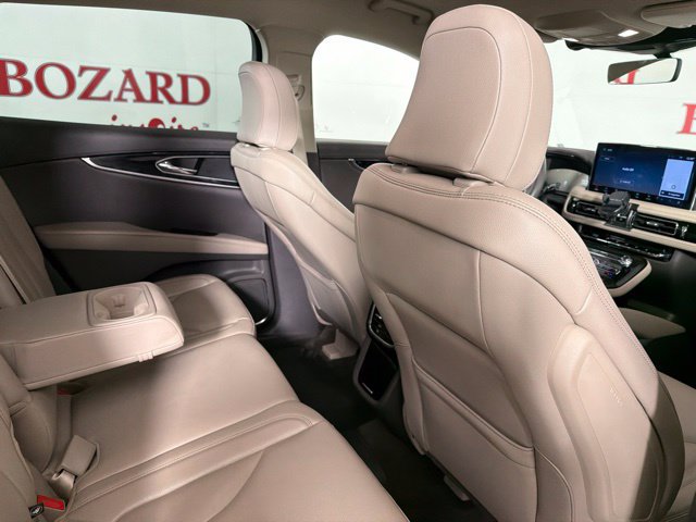 Certified 2022 Lincoln Nautilus FWD w/ Premium Package image 35