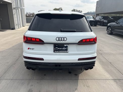 Used 2025 Audi SQ7 Prestige w/ Prestige Package image 7