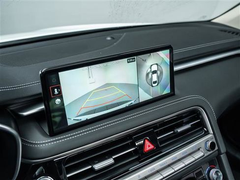 New 2026 Genesis G70 2.5T Prestige image 25