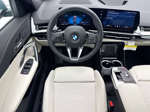 New 2026 BMW X1 xDrive28i w/ Technology Package AWD/4WD image 10