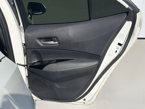 Used 2023 Toyota Corolla SE w/ SE Premium Package image 42