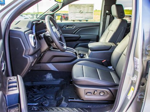 New 2026 Chevrolet Colorado LT w/ LT Convenience Package image 19